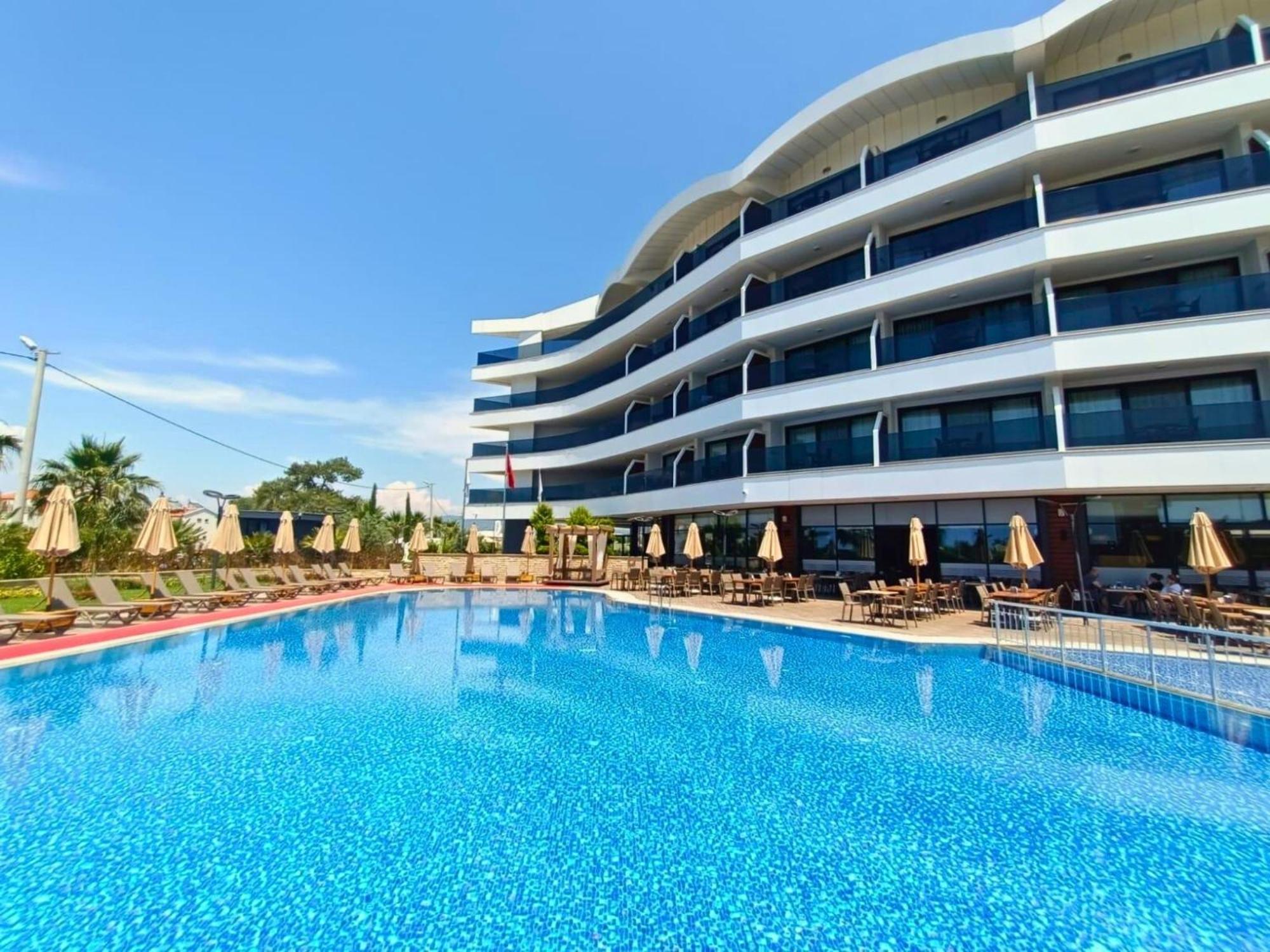 Seven For Life Thermal Hotel Кушадасъ Екстериор снимка
